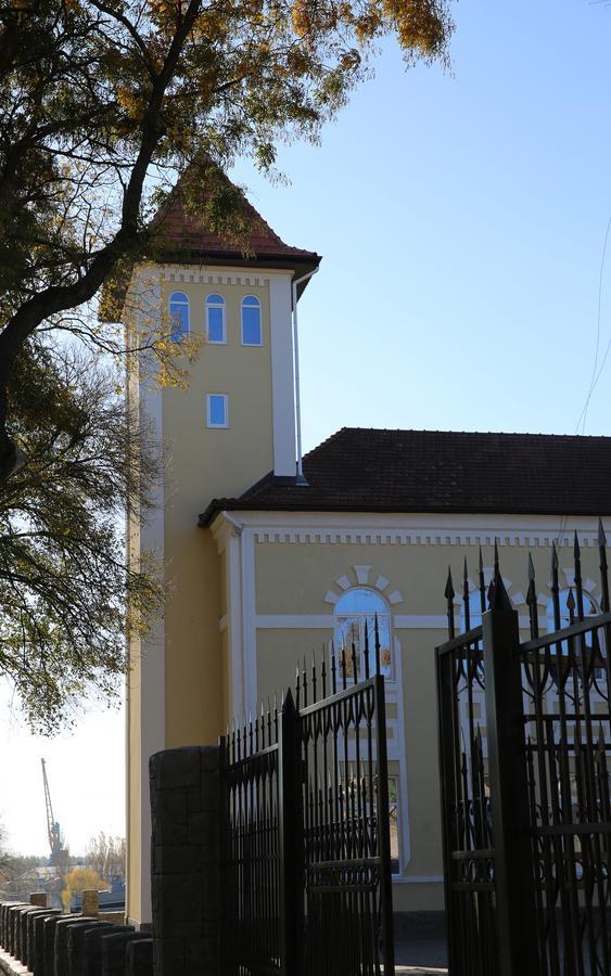 Отель Бессарабия Izmail Exterior photo